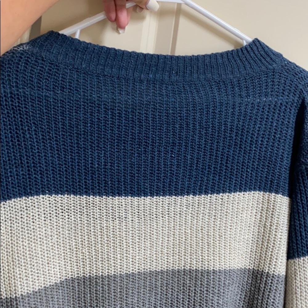 Oversized Sweater - Picture 3 of 3